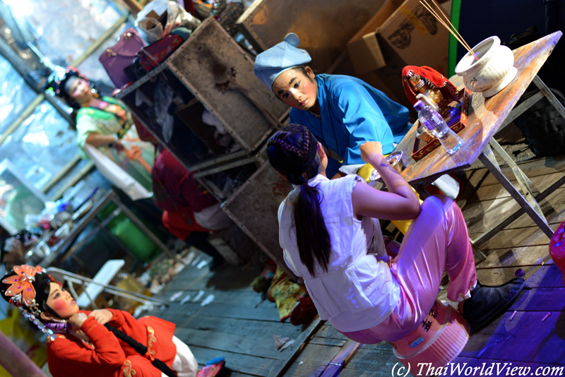 Backstage - Hungry ghost festival
