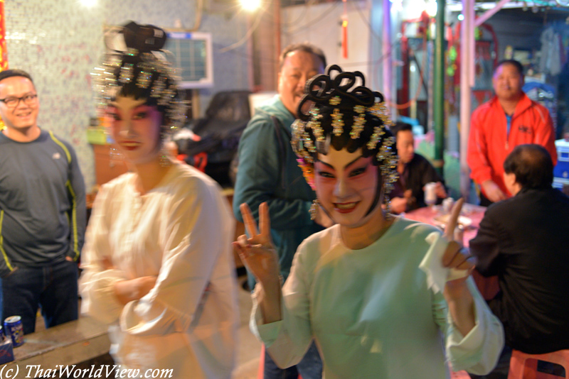 Opera performers - Sam Mun Tsai
