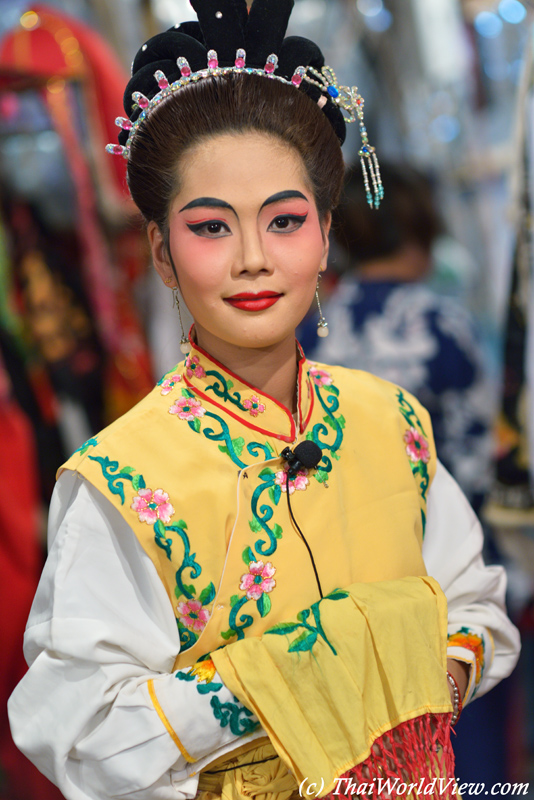 Opera performer - Sau Mau Ping