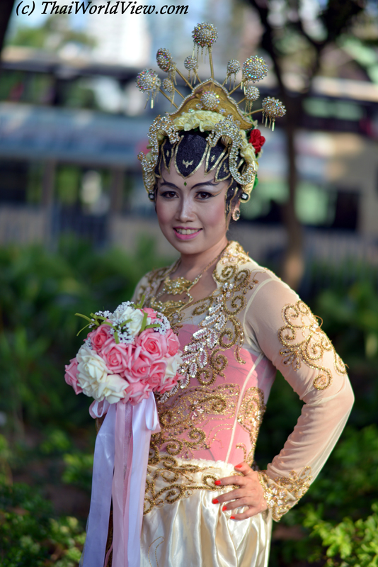 Indonesian lady - Causeway Bay