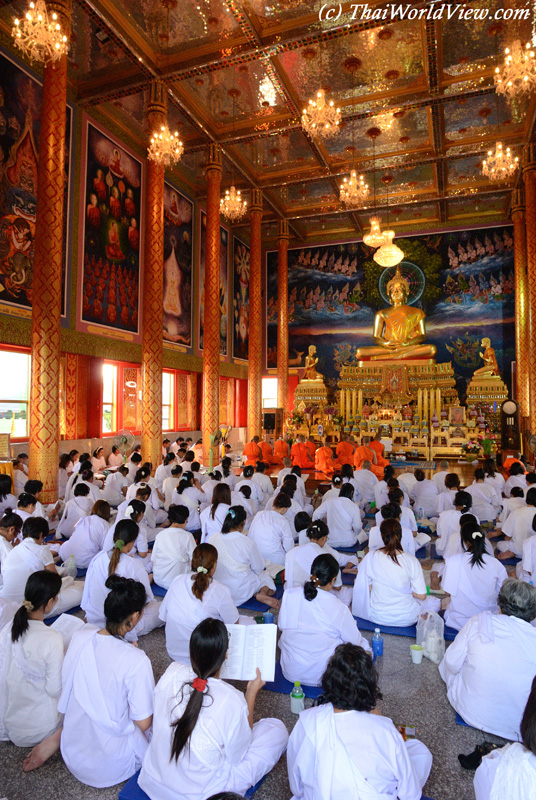 Evening Ceremony - Nakhon Pathom