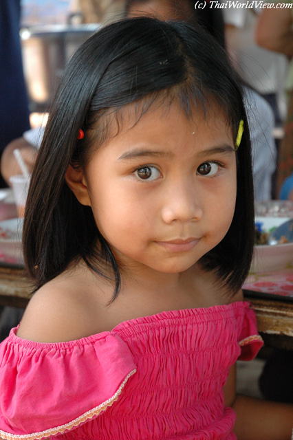 Child - Wat Lam Duan - Nongkhai province