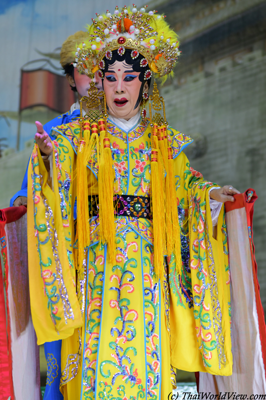 Performer - Ubon Ratchathani