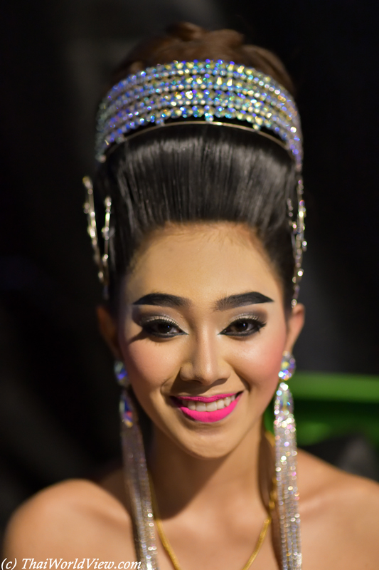 Likay performer - Nakhon Pathom