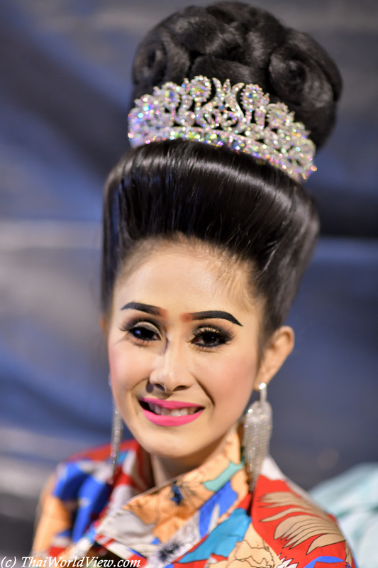 Likay performer - Nakhon Pathom