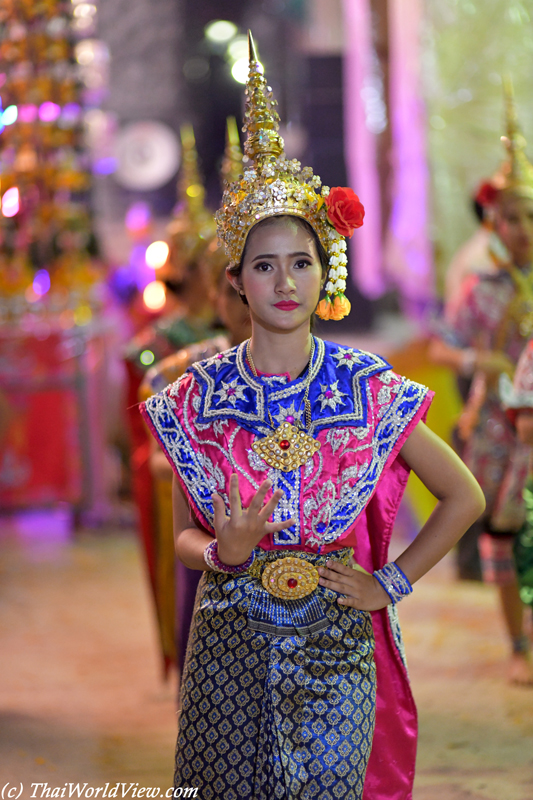 Dancers - Nakhon Pathom