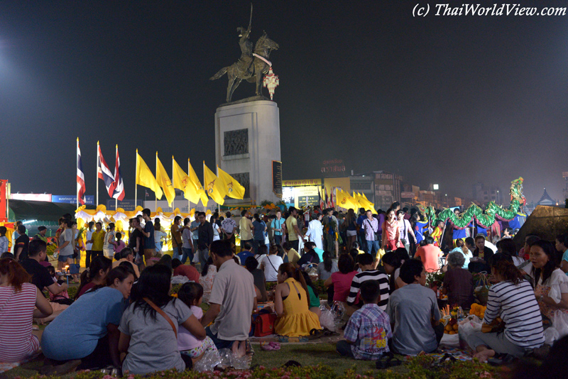 King Taksin - Thon Buri