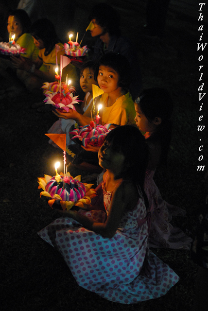 Loi Krathong - Lumpini park