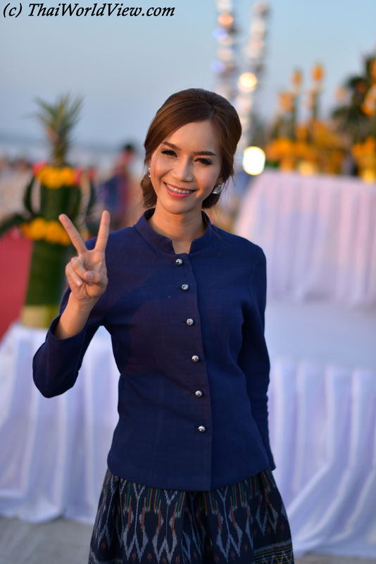 TV Host - Phon Phisai