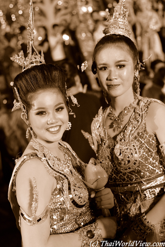 Performers - Nongkhai