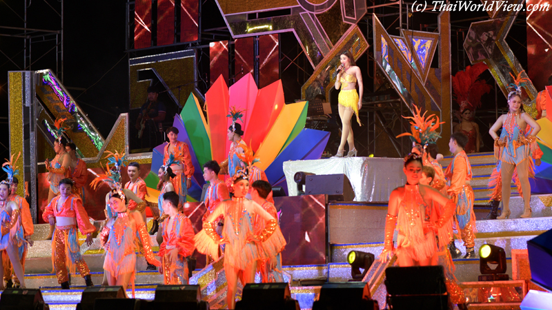 Molam concert - Wat Song Khon