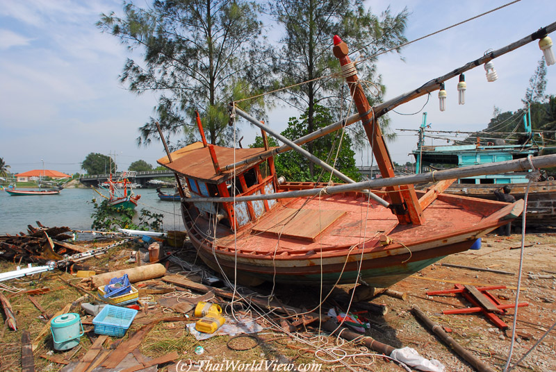 Fishermen boats - Bang Saphan