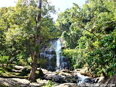 Sai Khu WaterFall