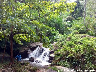 Sai Khu WaterFall